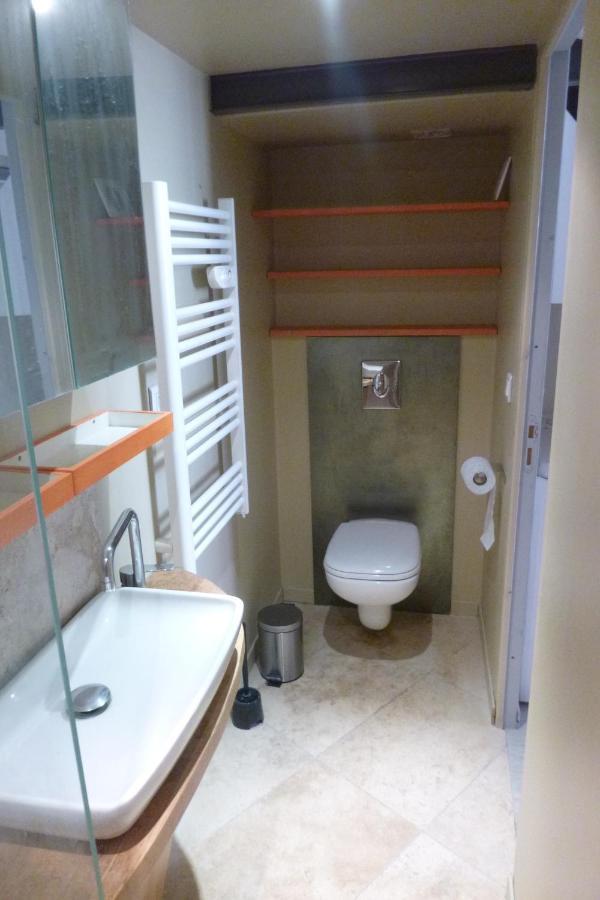Studio Lourmarin Centre Apartment Exterior photo
